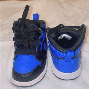 Jordan 1s Retro Black Royal Blues